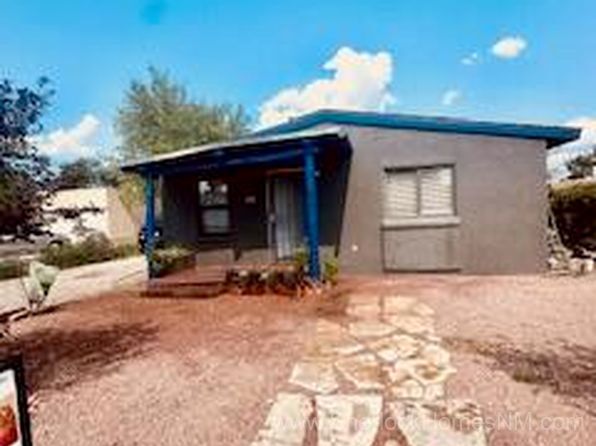 House for sale: $329,000 – 422 Alcazar St NE, Albuquerque, NM 87108