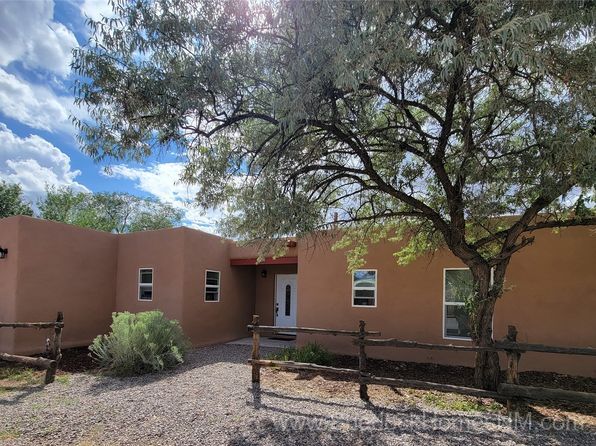 House for sale: $433,900 – 2215 Rancho Siringo Rd APT 6, Santa Fe, NM 87505