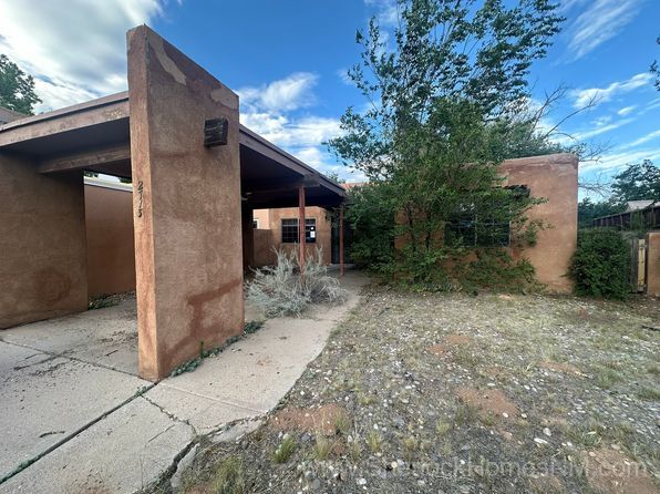 Foreclosure: $249,900 – 2713 Calle Serena, Santa Fe, NM 87505