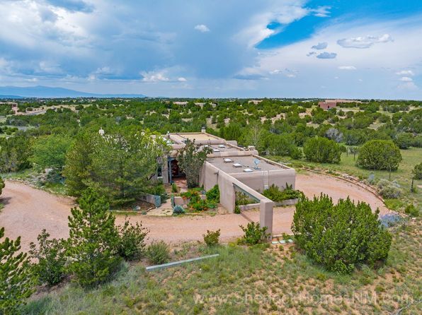 House for sale: $1,295,000 – 28 La Serena Trl, Santa Fe, NM 87506