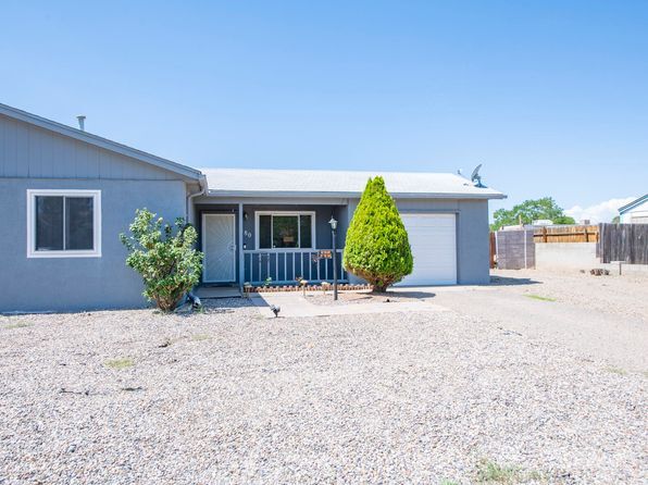 House for sale: $275,000 – 580 Archibeque Ave SE, Rio Rancho, NM 87124