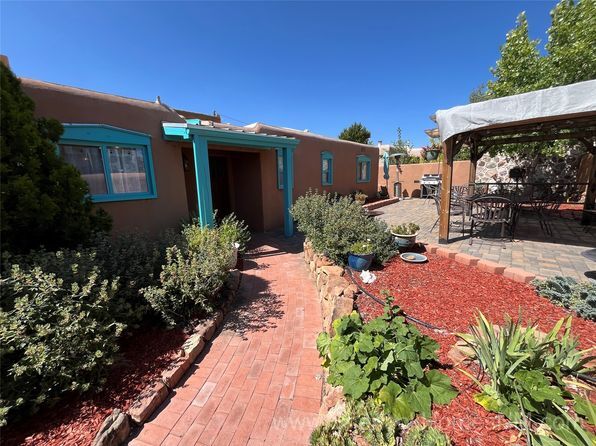 House for sale: $1,099,000 – 1204 Galisteo St, Santa Fe, NM 87505