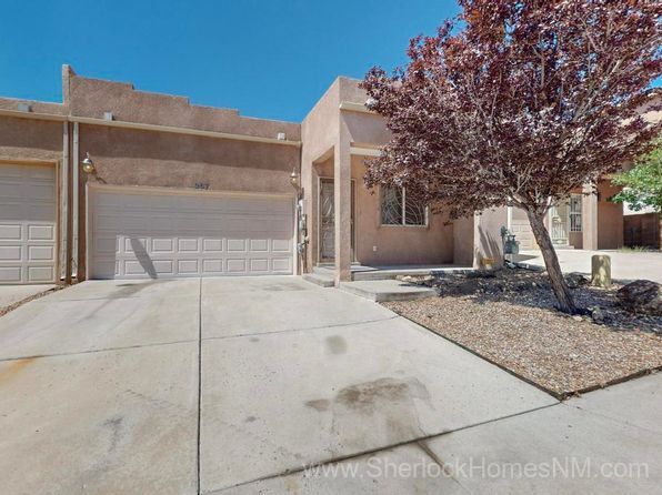 Townhouse for sale: $275,000 – 207 Lanier Dr SE, Albuquerque, NM 87123