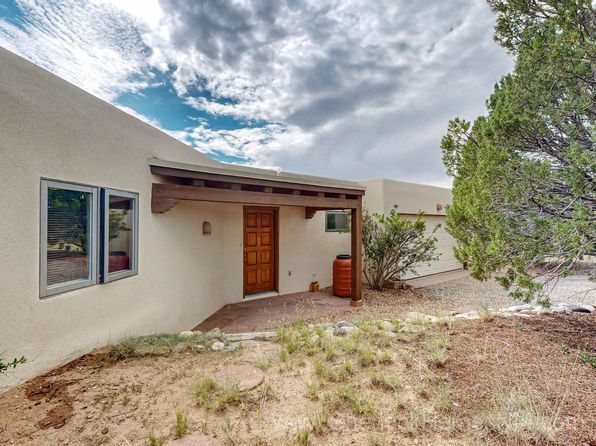 House for sale: $575,000 – 4 Moya Ln, Santa Fe, NM 87508