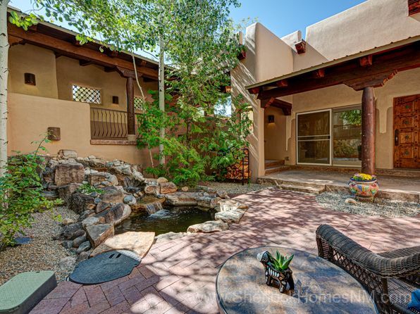 House for sale: $1,099,000 – 53 E Via Plaza Nueva, Santa Fe, NM 87507