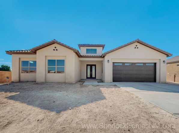 New construction: $670,000 – 716 2nd St NE, Rio Rancho, NM 87124