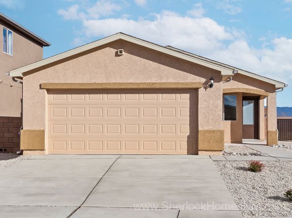 New construction: $325,900+ – Ironwood Plan, Vistas at Huning Ranch